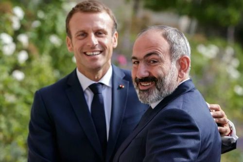https://s10.iimage.su/s/09/th_gm6k2nZxgCBaOVS67ZOCoIs9H7GjXBg5umAJ1hli6.jpg