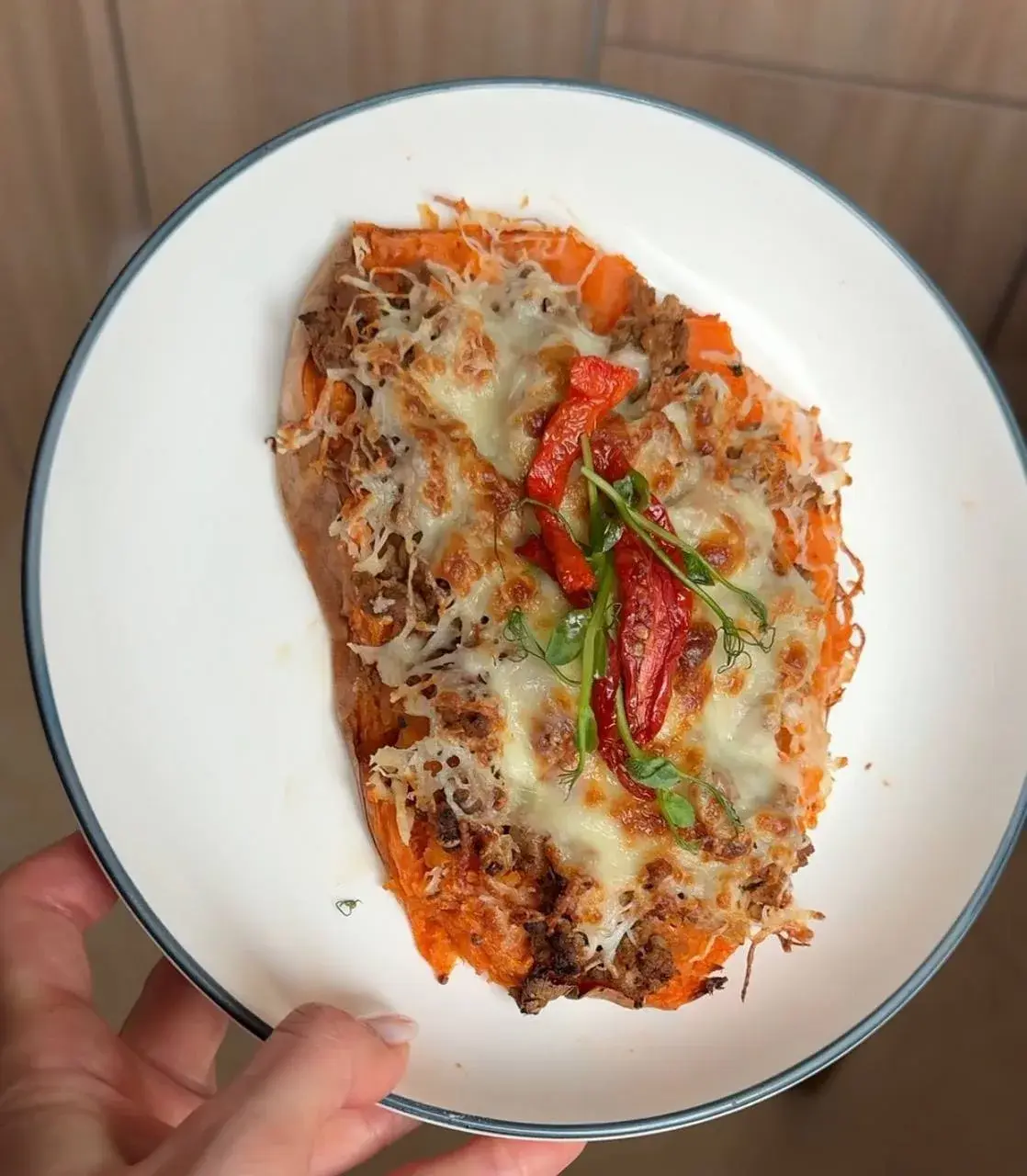 Батат с мясным соусом