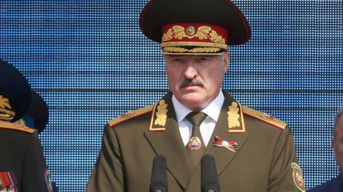 https://s10.iimage.su/s/21/th_gZg4q4exnMyIjIA69wfSYQbyfoNgbt7sPuKrwzlqb.jpg