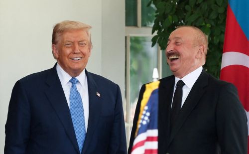 https://s10.iimage.su/s/22/th_gyWHwT6xgtaesMa4tXlSLqtVnzcNtBIZChbluMRmC.jpg