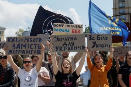 https://s10.iimage.su/s/28/th_g08rI88xnhDn278ZJT2pdmj2pDljkirM6TsU6cp5A.jpg